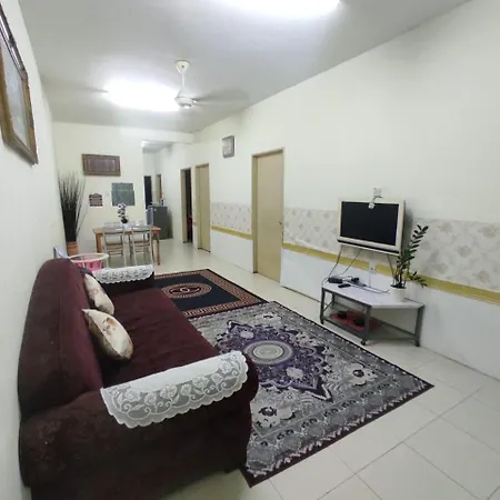 Homestay Kejora Bukit Rangin Kuantan Exterior photo